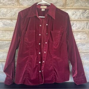 Vintage Eddie Bauer Women’s Burgundy Velvet Snap-Up Shirt Size L